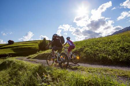  Mountainbiken und Radfahren in Fiss